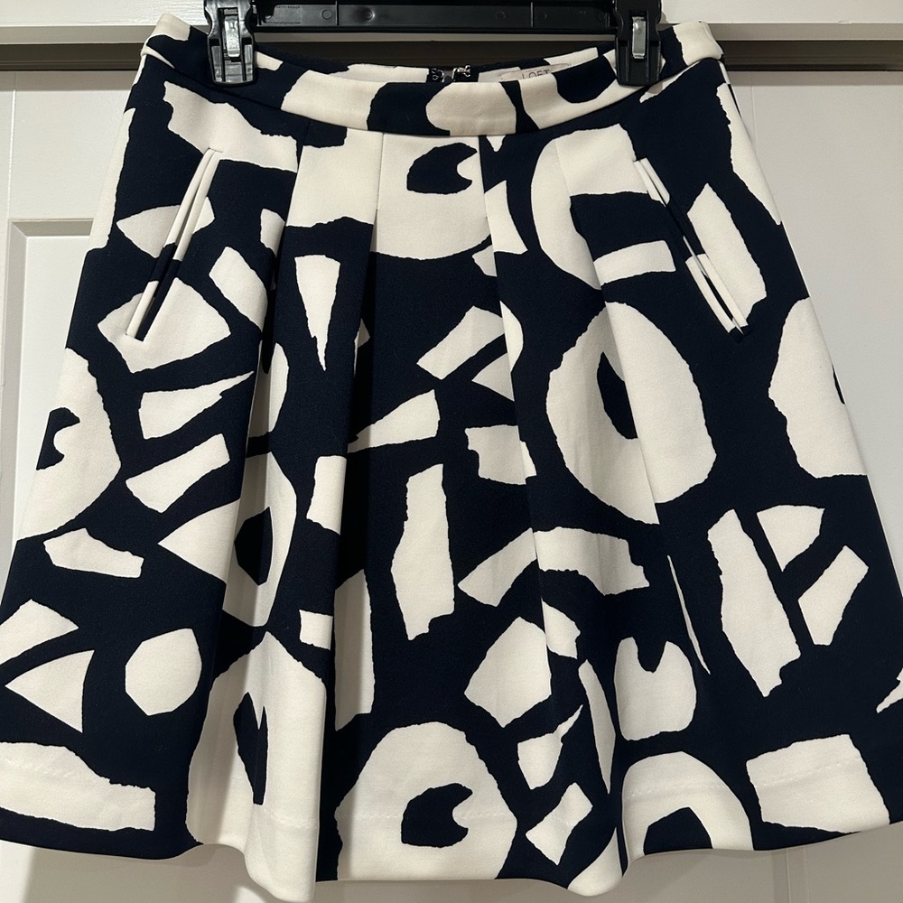 LOFT neoprene leopard print skirt